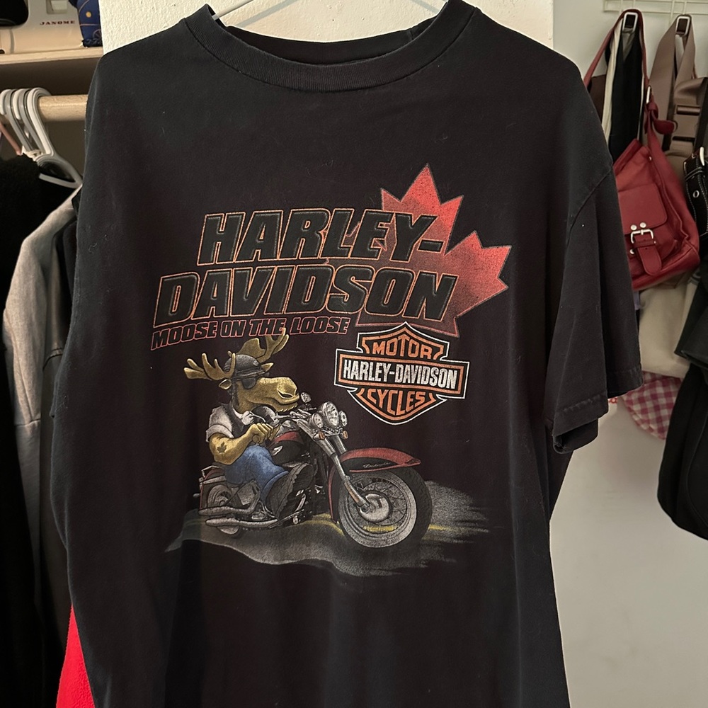 Harley-Davidson Black Short Sleeve Tee with Graphic Design